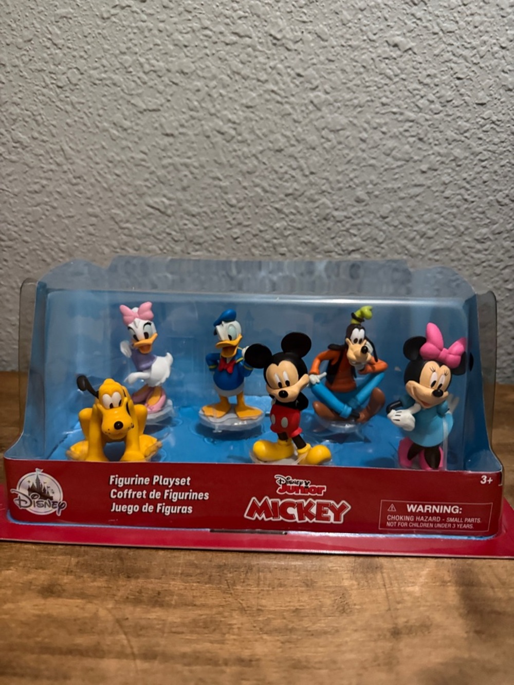 Disney Mickey & Friends Figurine Set - Donald Pluto Minnie New